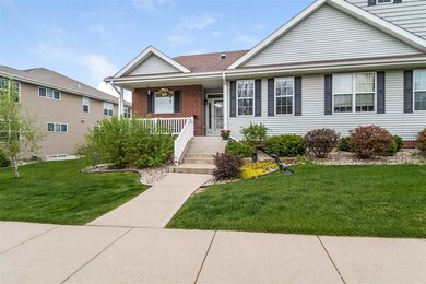 5209 Teaberry Ln unit 2, Fitchburg, WI 53711 - photo 2