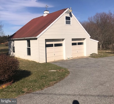 5115 Klee Mill Rd S, Sykesville, MD 21784 - photo 2