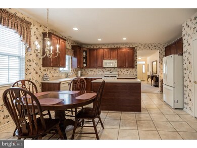 220 Night Hawk Cir, West Deptford, NJ 08086 - photo 4