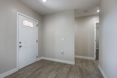8026 E 2nd Ave-10