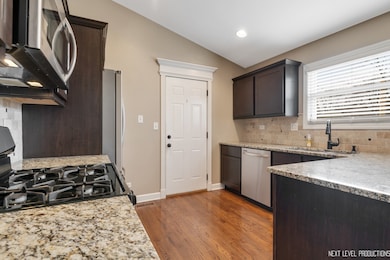 1931 Ridgefield Ln, Naperville, IL 60565 - photo 4