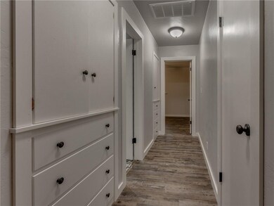 1810 N Pennsylvania Ave, Shawnee, OK 74804 - photo 7