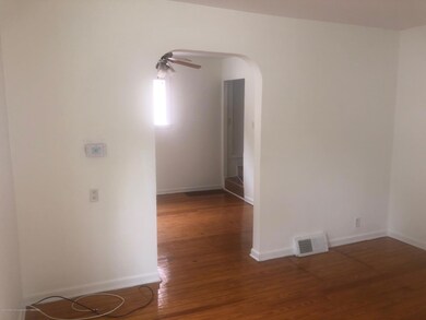 306 E Cavanaugh