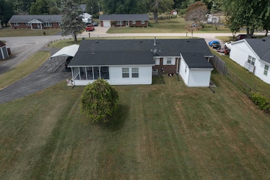 1210 Peacock Rd, Paris, KY 40361 - photo 4