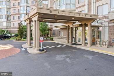 Blue Ridge at Lansdowne Woods unit 801, Leesburg, VA 20176 - photo 3