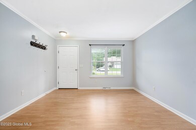 29 Woodthrush Ct, Ballston Spa, NY 12020 - photo 4