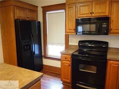 419 W West Madison, Lansing, MI 48906 - photo 4