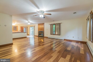 3621 Karen Dr unit B, Chesapeake Beach, MD 20732 - photo 4