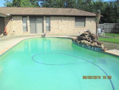 16003 Pine St, Santa Fe, TX 77517 - photo 6