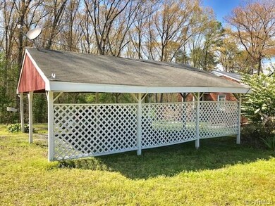 3178 Essex Mill Rd, Dunnsville, VA 22454 - photo 4