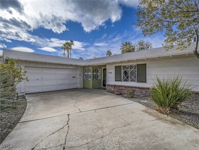 1716 Chapman Dr, Las Vegas, NV 89104 - photo 5