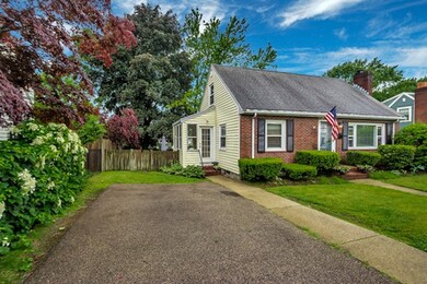 112 Stimson St, West Roxbury, MA 02132 - photo 2