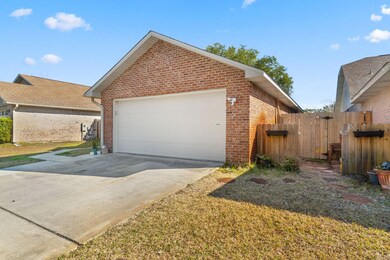 3-web-or-mls-1733-ivalea-cir