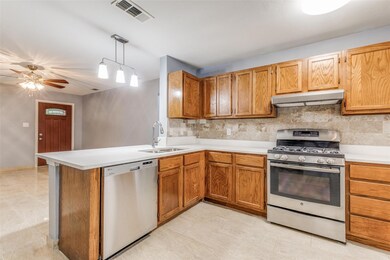 706 N Gaines St, Ennis, TX 75119 - photo 6