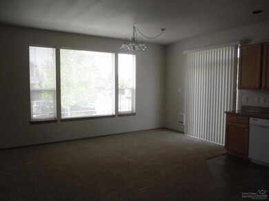 unlisted-address, Bend, OR 97701 - photo 6