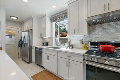 16762 Otsego St, Encino, CA 91436 - photo 7