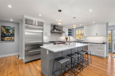 1292 Walnut St, Newton Highlands, MA 02461 - photo 3