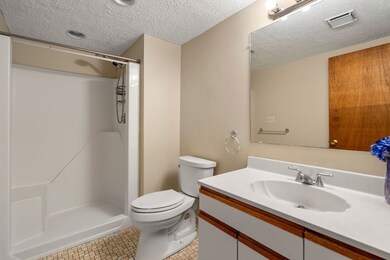 20 Nahant Place unit 307, Lynn, MA 01902 - photo 7