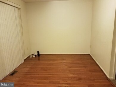 6102 Beacon Hill Place, Capitol Heights, MD 20743 - photo 5