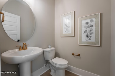 5 HHHunt Homes - Chatham- First Floor Ha