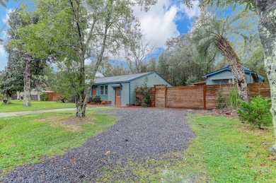 1117 Oceanview Rd, Charleston, SC 29412 - photo 2