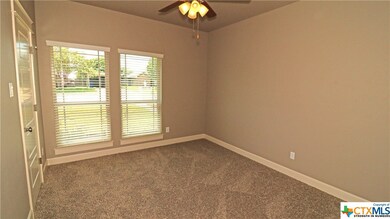 516 Skyline Dr, Copperas Cove, TX 76522 - photo 5