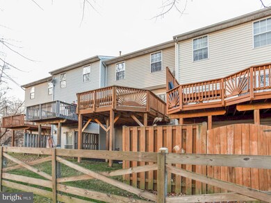 16105 Edenwood Dr, Bowie, MD 20716 - photo 3