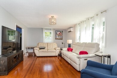 11 Carriage Hill Rd, Andover, MA 01810 - photo 4