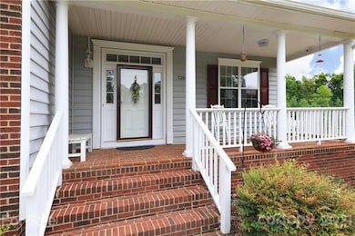 126 Golden Oak Dr, Statesville, NC 28625 - photo 4