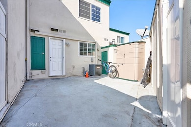 8239 Henderson Green, Buena Park, CA 90621 - photo 2