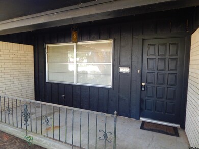 1703 Briarwood St, Gilmer, TX 75644 - photo 6