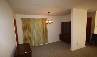 1010 E Inez St, Beeville, TX 78102 - photo 3