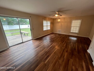 438 Milton Dr, Winterville, NC 28590 - photo 7