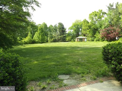 7518 Cherry Tree Dr, Fulton, MD 20759 - photo 4