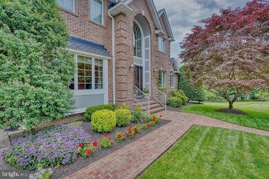 8521 Hill Spring Dr, Lutherville Timonium, MD 21093 - photo 3