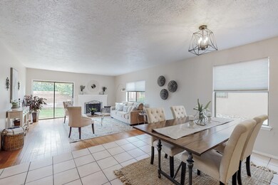 5917 Elmwood Dr NE, Albuquerque, NM 87109 - photo 4