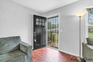 07-617-E-High-St-WindowStill-Real-Estate