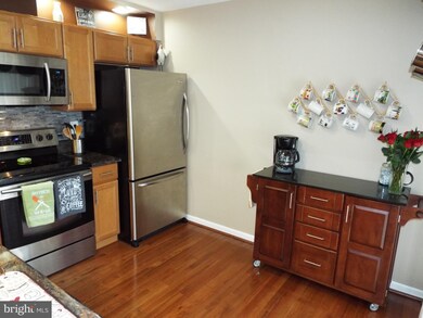 10909 Trotting Ridge Way, Columbia, MD 21044 - photo 4