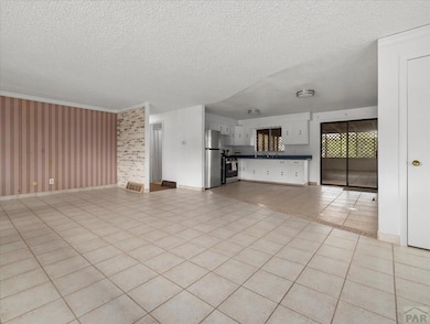 207 Autobee Ln, Avondale, CO 81022 - photo 7