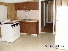 Kitchen/in-law apt
