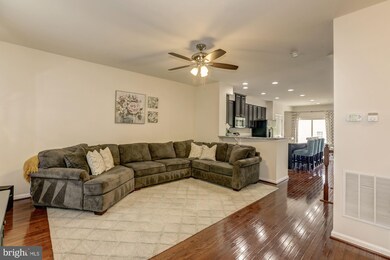 4384 Daisy Reid Ave, Woodbridge, VA 22192 - photo 7