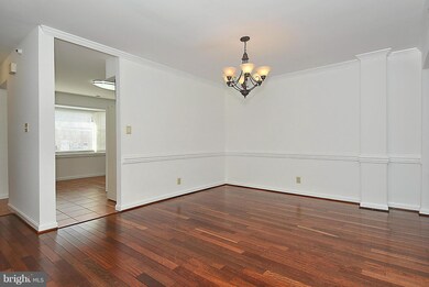 213B Locust St SE unit D, Vienna, VA 22180 - photo 5