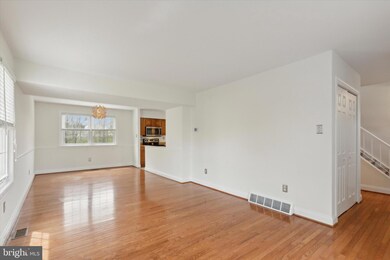 1607 Salinus Ct, Lansdale, PA 19446 - photo 3