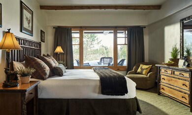 Deluxe Suite Bedroom