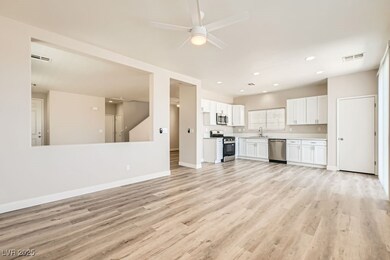 4118 Beech Family St unit 2, Las Vegas, NV 89115 - photo 6
