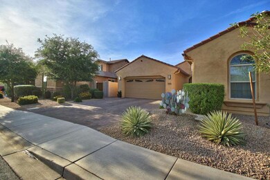 Front_of_Home_1