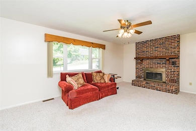 1308 Hillview Dr, Rolla, MO 65401 - photo 7