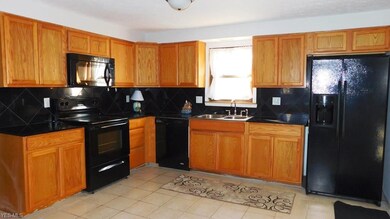 670 Rowelyn Ave, Sheffield Lake, OH 44054 - photo 6