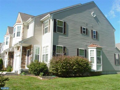 213 Chancellor Dr, Woodbury, NJ 08096 - photo 3