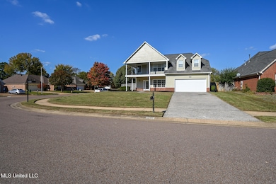 9846 Alexanders Ridge Dr, Olive Branch, MS 38654 - photo 3